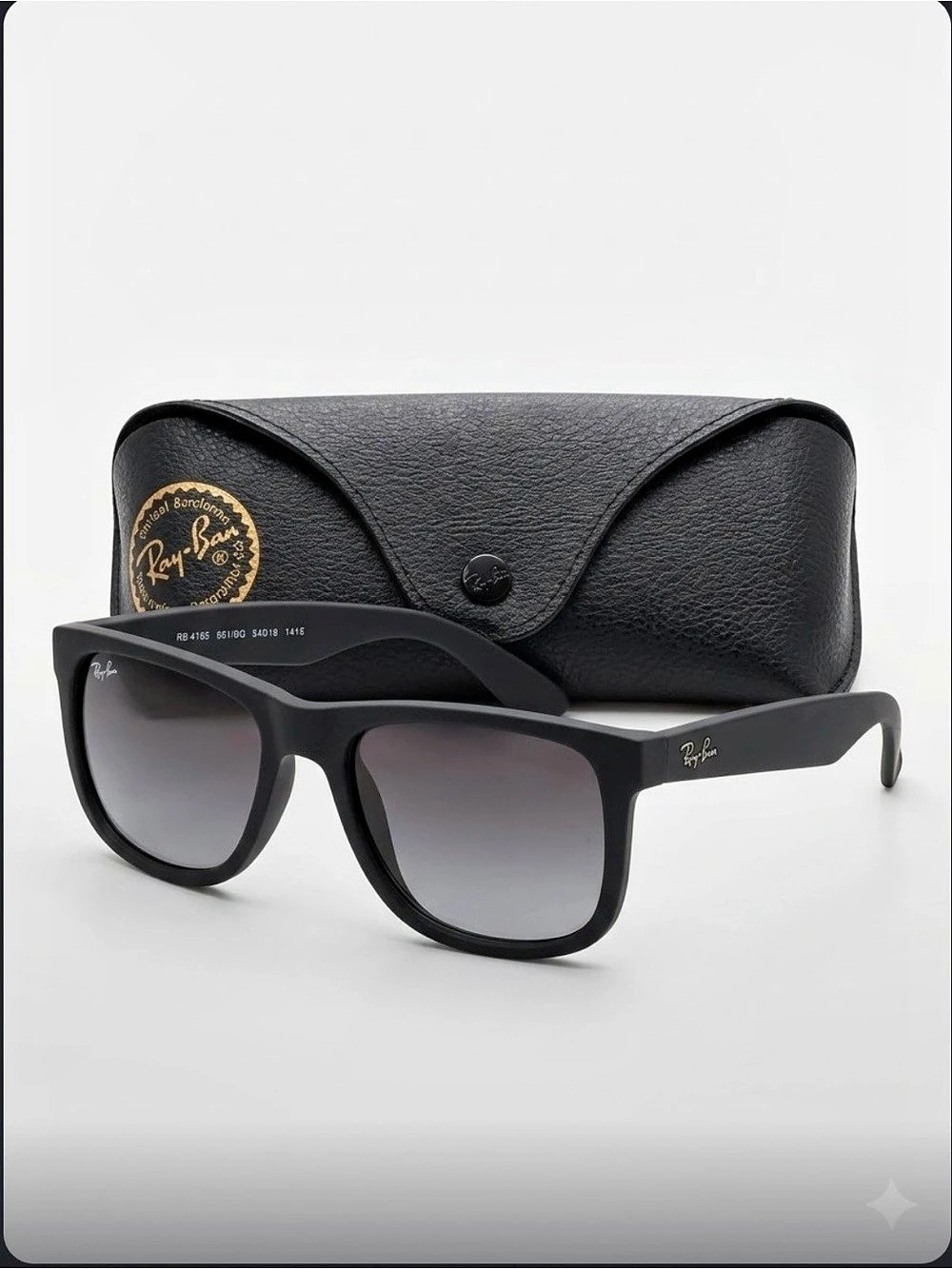 Ray-Ban Justin Classic RB 4165 601/8G Matte Black Sunglasses with Case